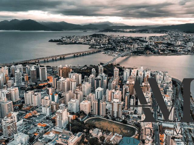 #50 - Apartamento para Venda em Florianópolis - SC