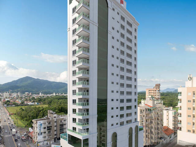 #192 - Apartamento para Venda em Itapema - SC