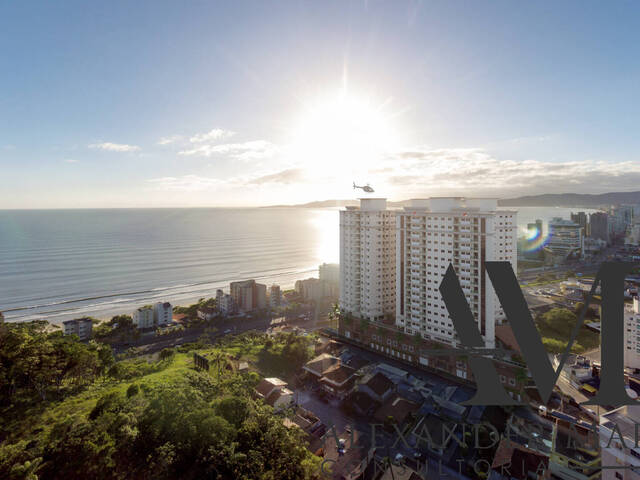 #154 - Apartamento para Venda em Itapema - SC