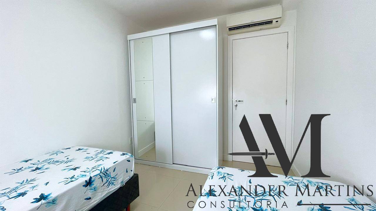 Apartamento à venda com 2 quartos, 75m² - Foto 9