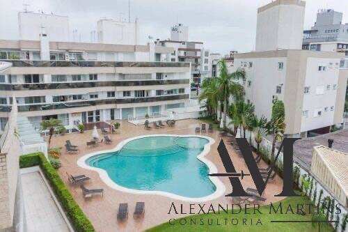 Apartamento à venda com 2 quartos, 75m² - Foto 25