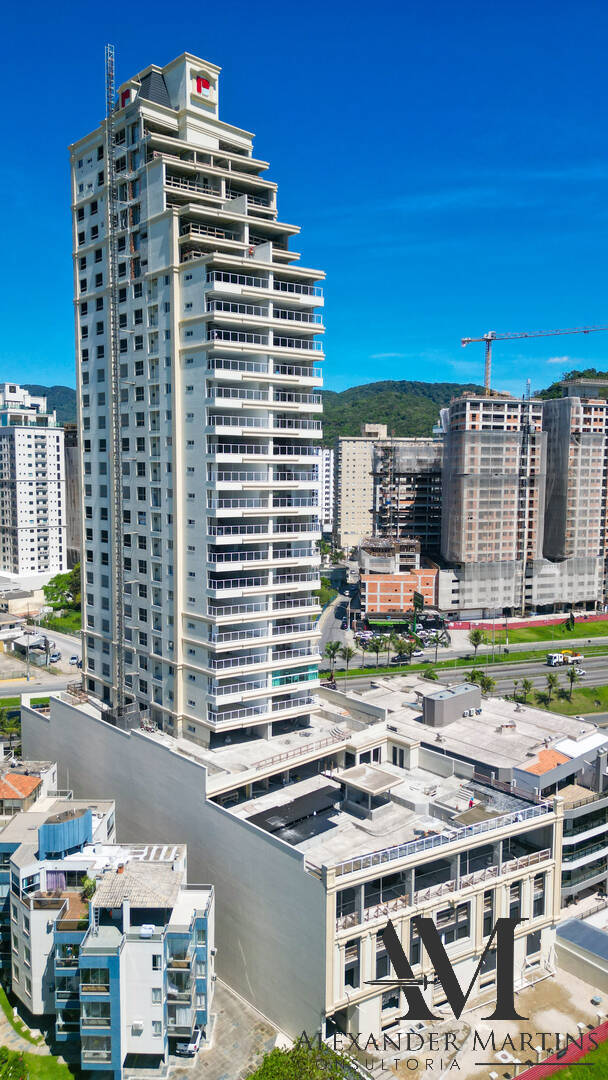 Apartamento à venda com 4 quartos, 189m² - Foto 12