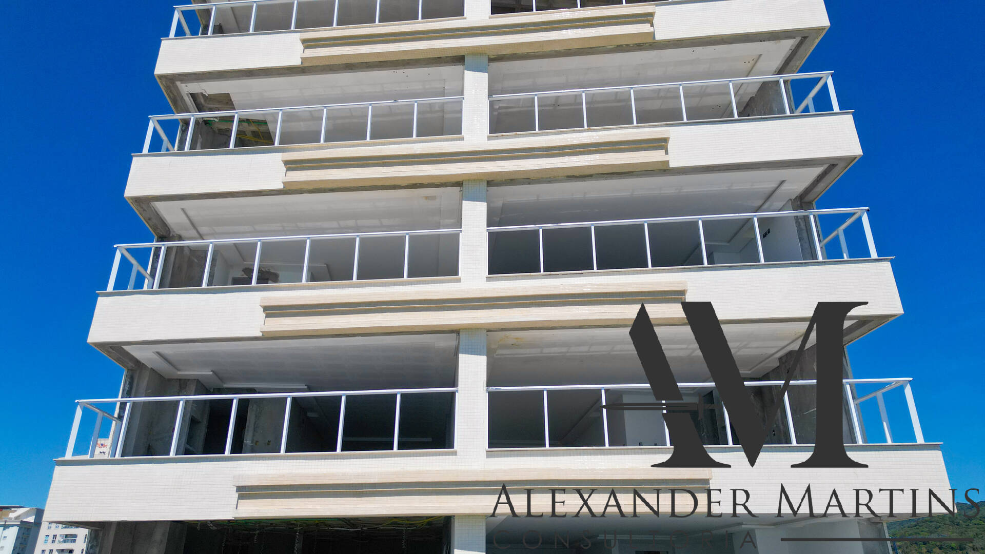 Apartamento à venda com 4 quartos, 189m² - Foto 13