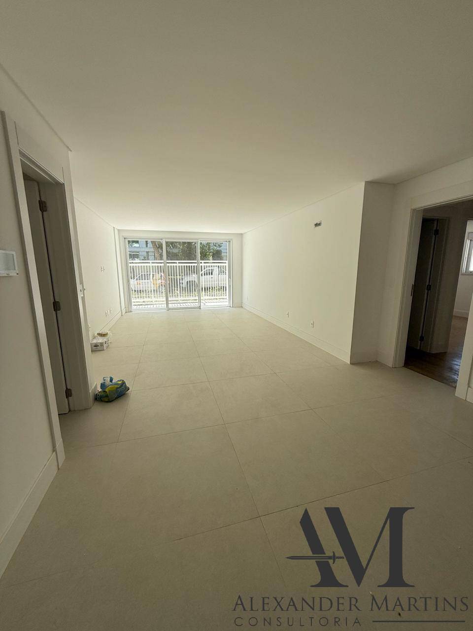 Apartamento à venda com 3 quartos, 124m² - Foto 18