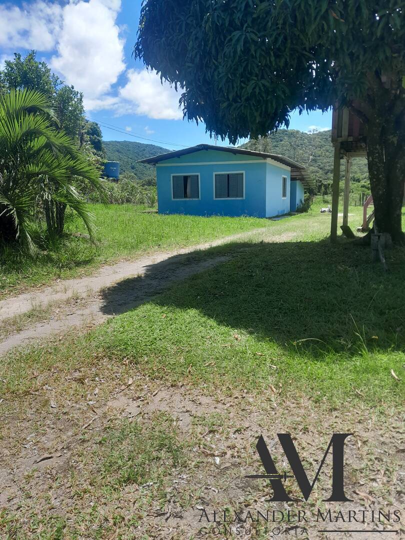 Casa à venda com 3 quartos, 100m² - Foto 3