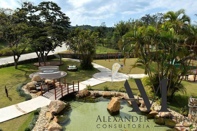 Terreno à venda, 818m² - Foto 1